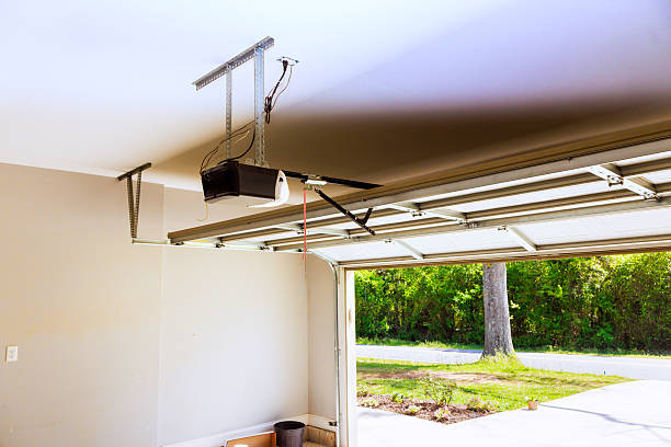 Top rated local Garage Door Roller Replacement specialists in Charlevoix, MI